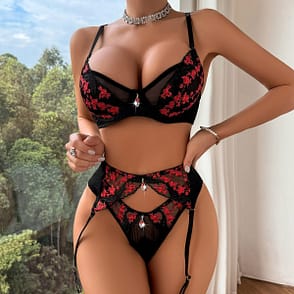 Underwear Pendant with Steel Ring Bra & Panties – 3-Piece Sexy Lingerie Set for Women | QuickoKart